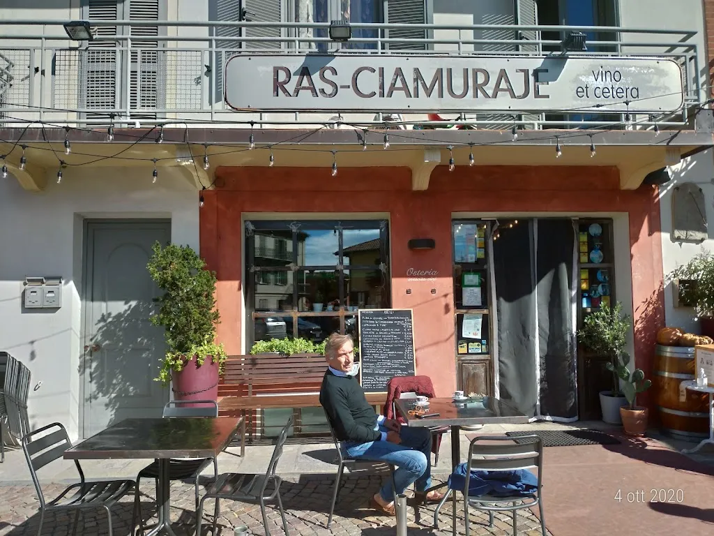 Ras-cia Muraje Ristorante restaurant in Cisterna d'Asti