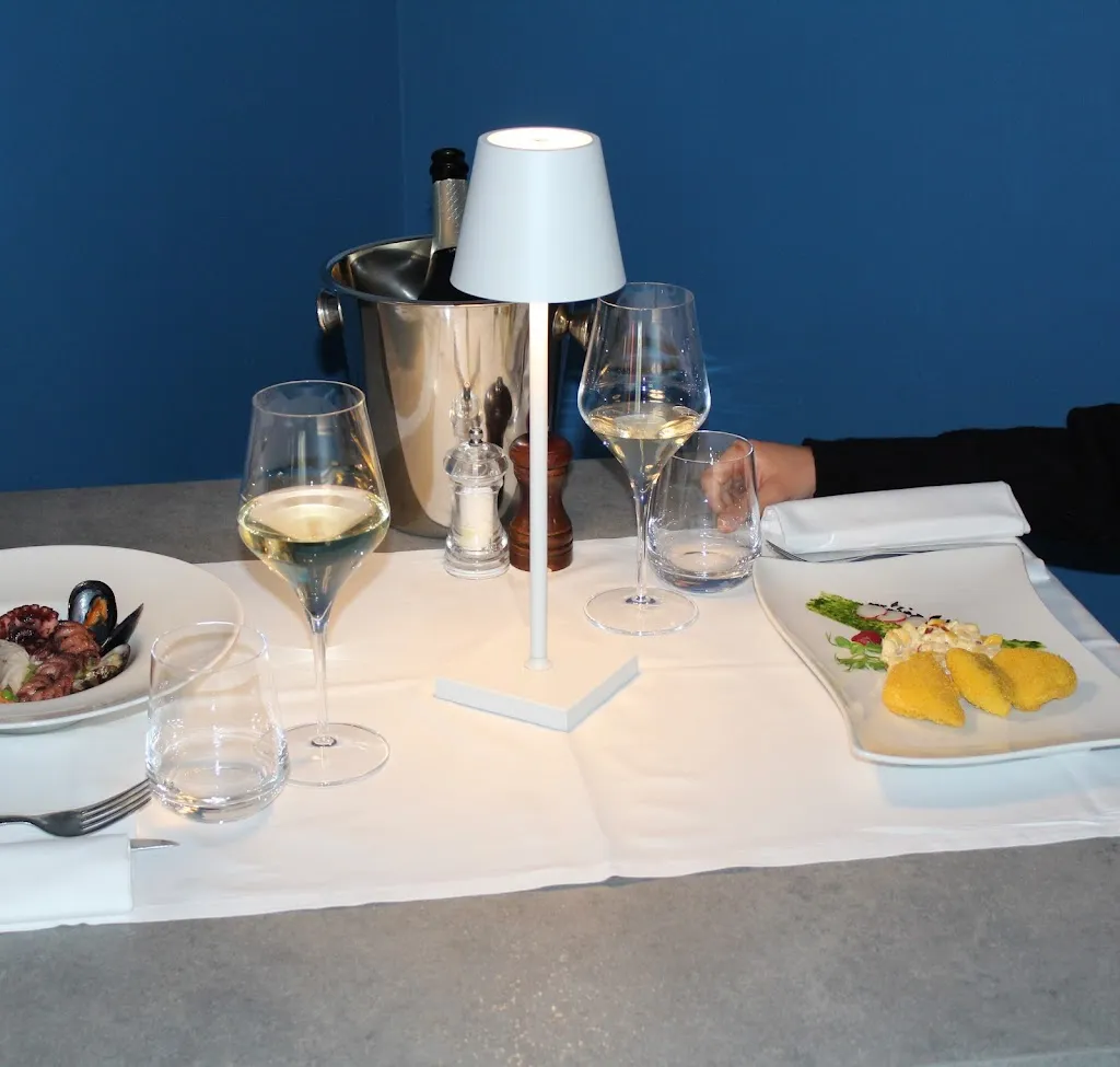 Ristorante Specialità pesce Ristorante Pesci Vivi_Chivasso_slider_image_3