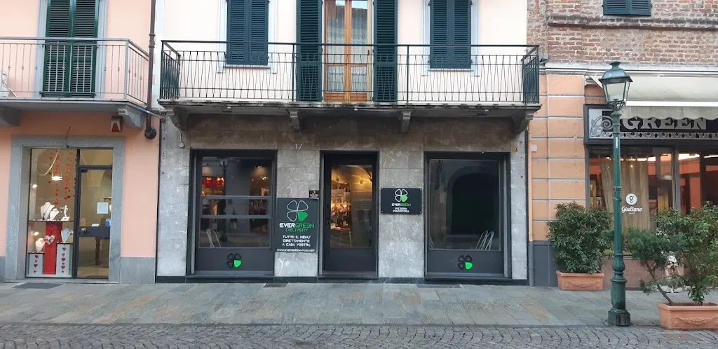 Evergreen Chivasso - Pizzeria - Friggitoria restaurant in Chivasso
