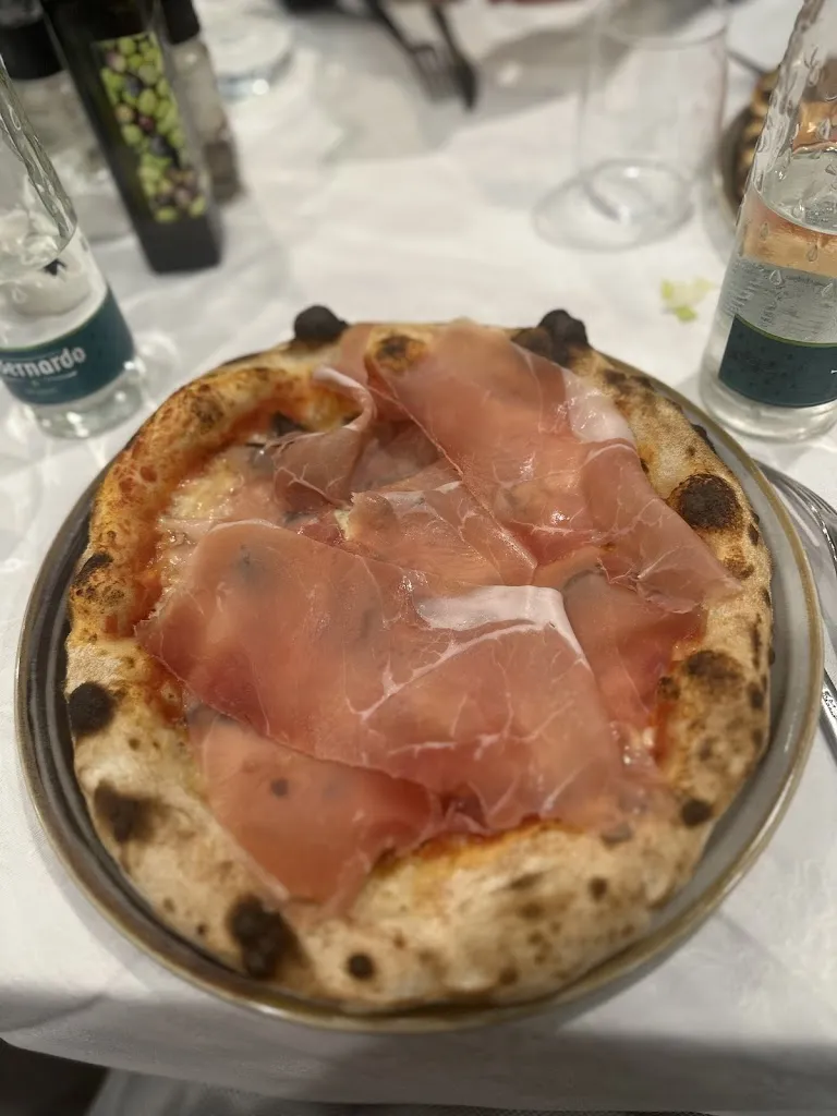 Marie LGER_La Luna Pizzeria_Chivasso_review