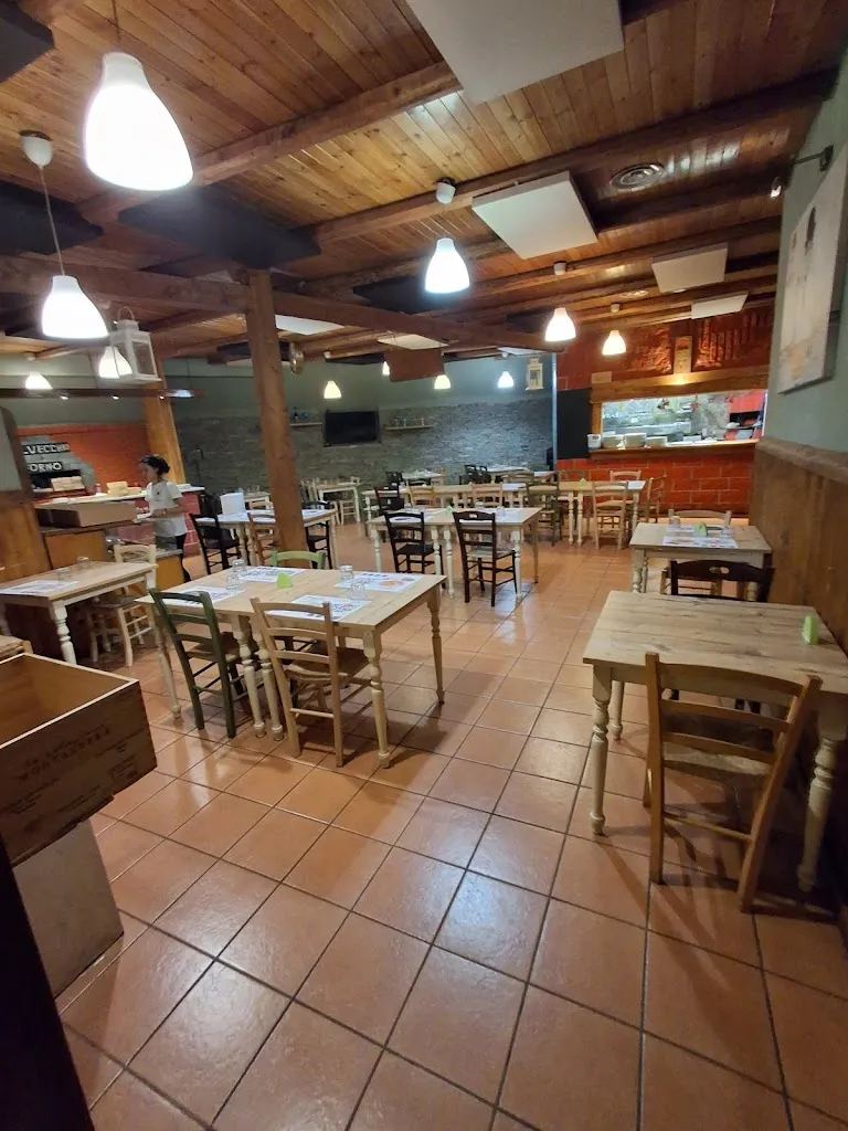 Masaniello Pizza & Restaurant_Claviere_slider_image_3