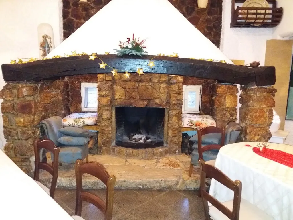 Lucia Stridi_Antonella Ricci & Vinod Sookar_Ceglie Messapica_review