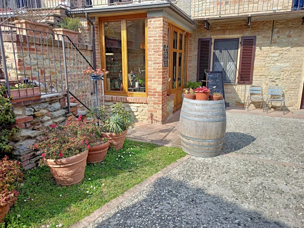 Osteria della Pompa restaurant in Cocconato