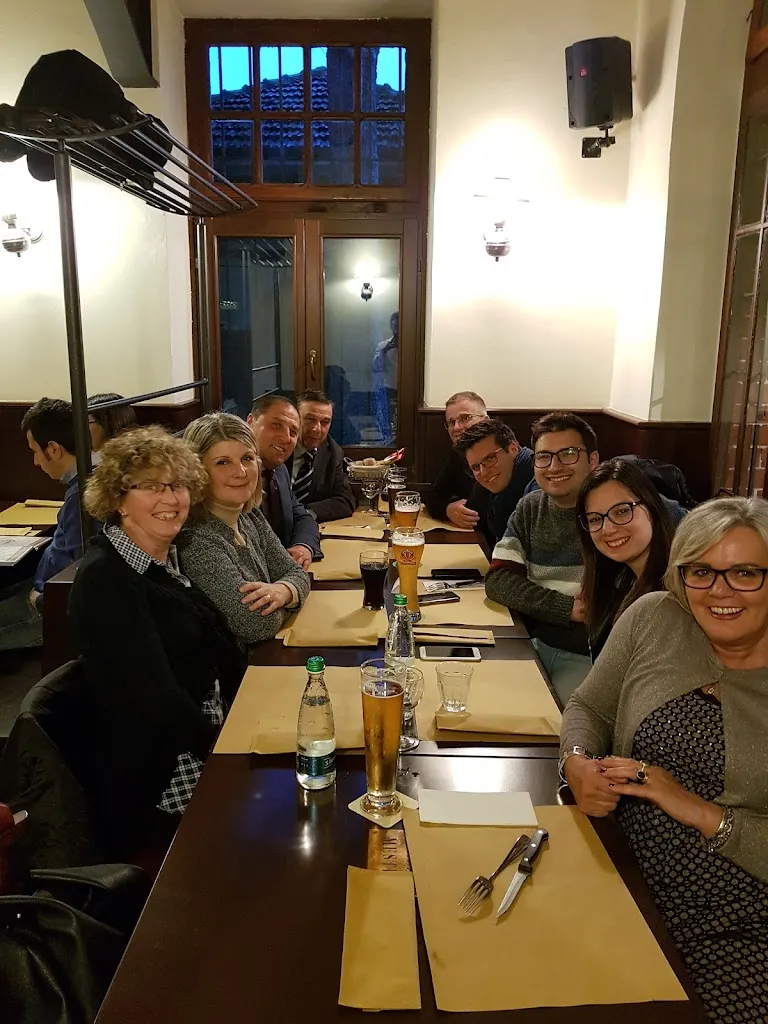 The Rocket Pizzeria Birreria_Cocconato_slider_image_2