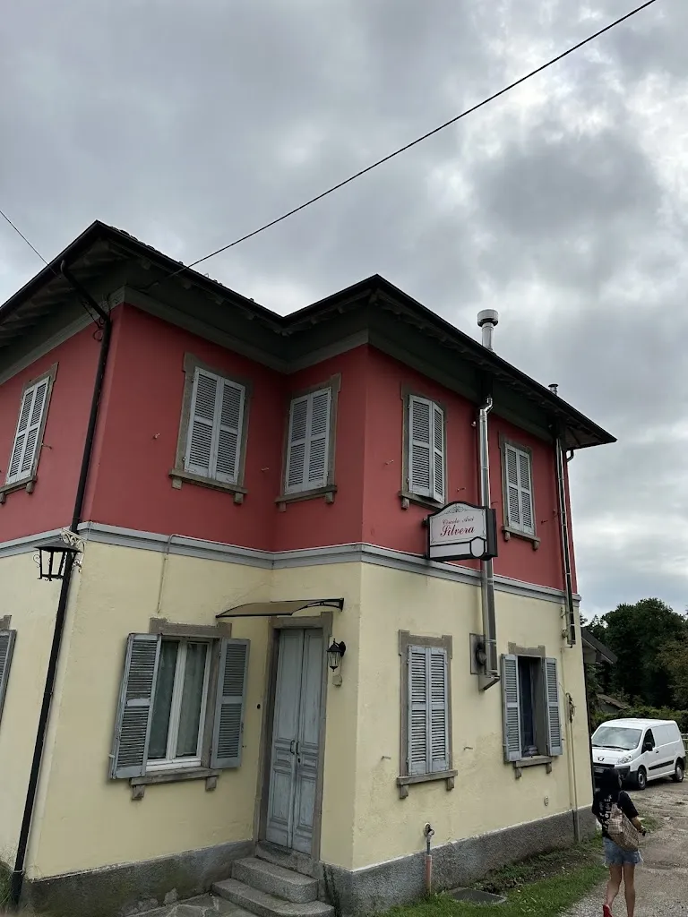 Gabriel Tonini_Circolo ARCI Silvera_Colazza_review