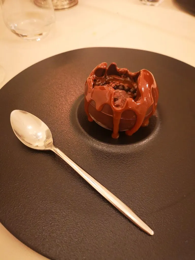 Anna Frustaci_Fonte La Tavola_Carsoli_review