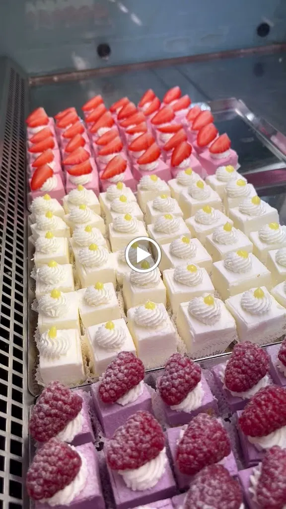 Pasticceria Grande Giorgio e Tomoko_Condove_slider_image_2