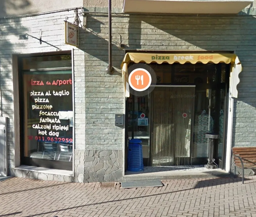 Pizzamore restaurant in Condove