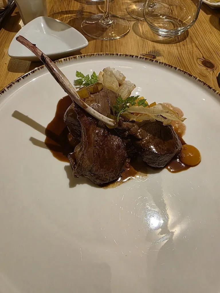 Paulina Malaga_Radix Cucina Contemporanea_Coazze_review