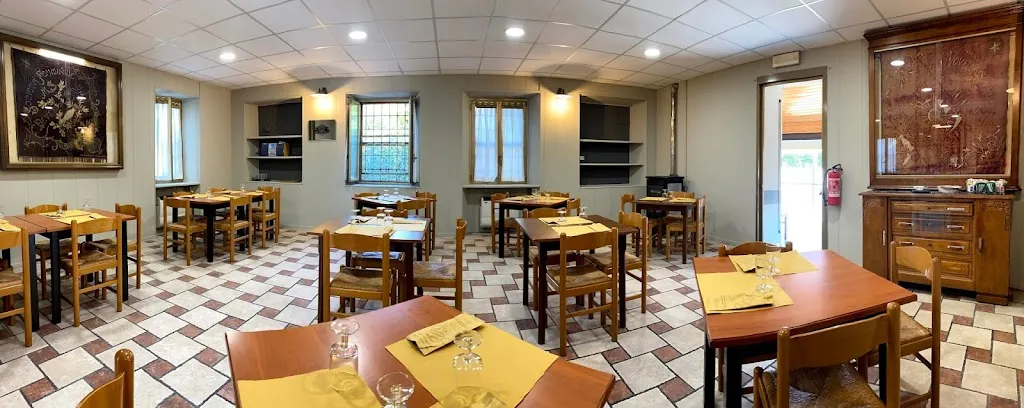 Società Cooperativa Devesi restaurant in Ciriè