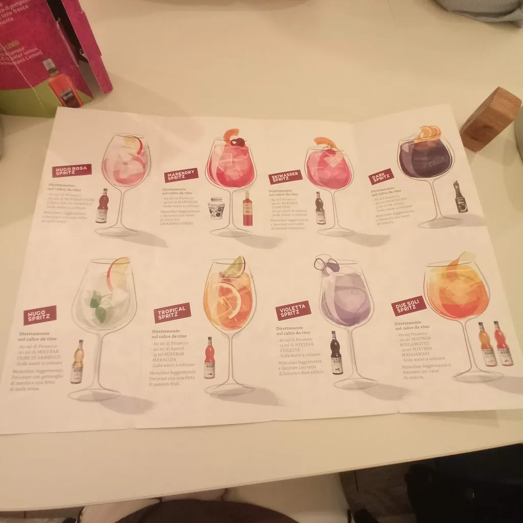 Menu_Bar Caffetteria Alice in Wonderland_Ciriè_image_1