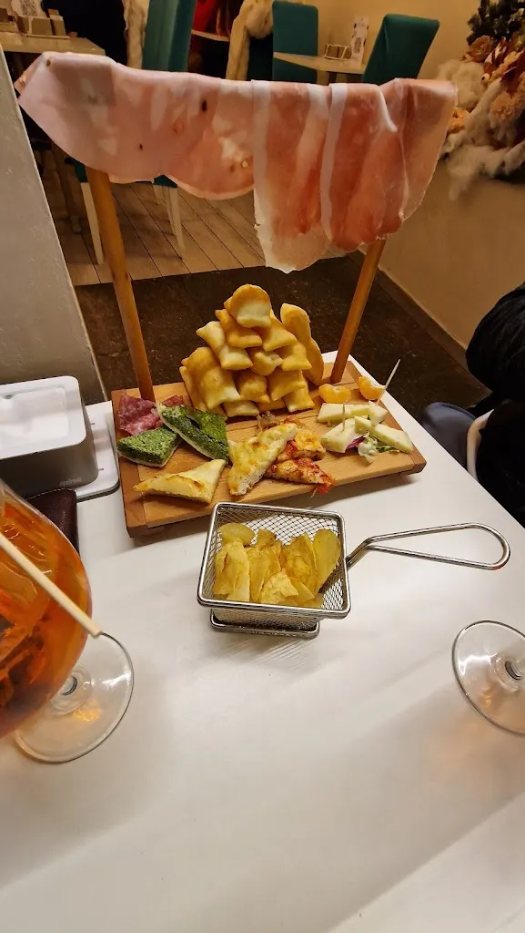 Menu_Bar Caffetteria Alice in Wonderland_Ciriè_image_4