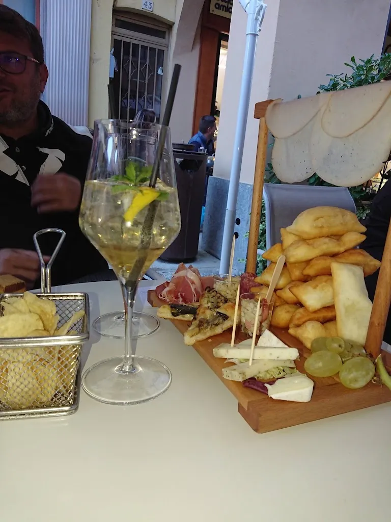 Menu_Bar Caffetteria Alice in Wonderland_Ciriè_image_6