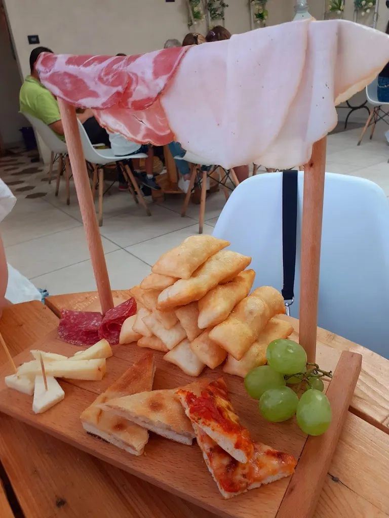 Menu_Bar Caffetteria Alice in Wonderland_Ciriè_image_7