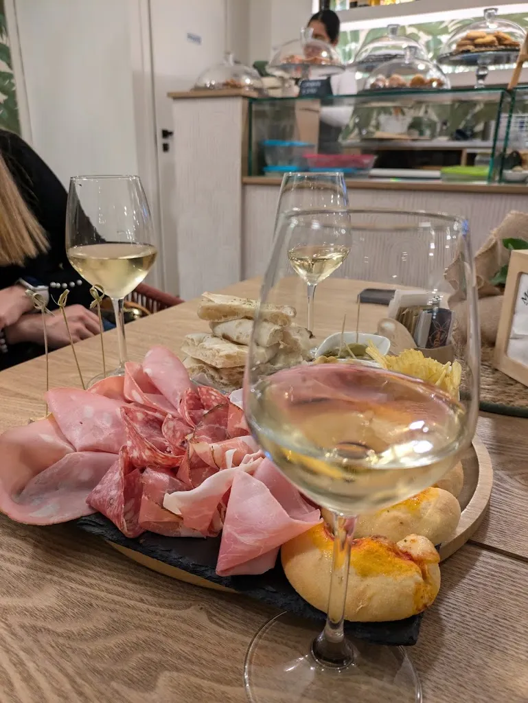 Menu_13 Flowers Coffee and Drink_Ciriè_immagine_2