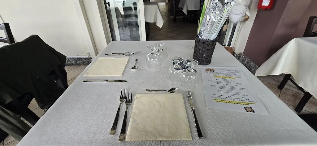 Nicoletta Varalli_Bar Ristorante 