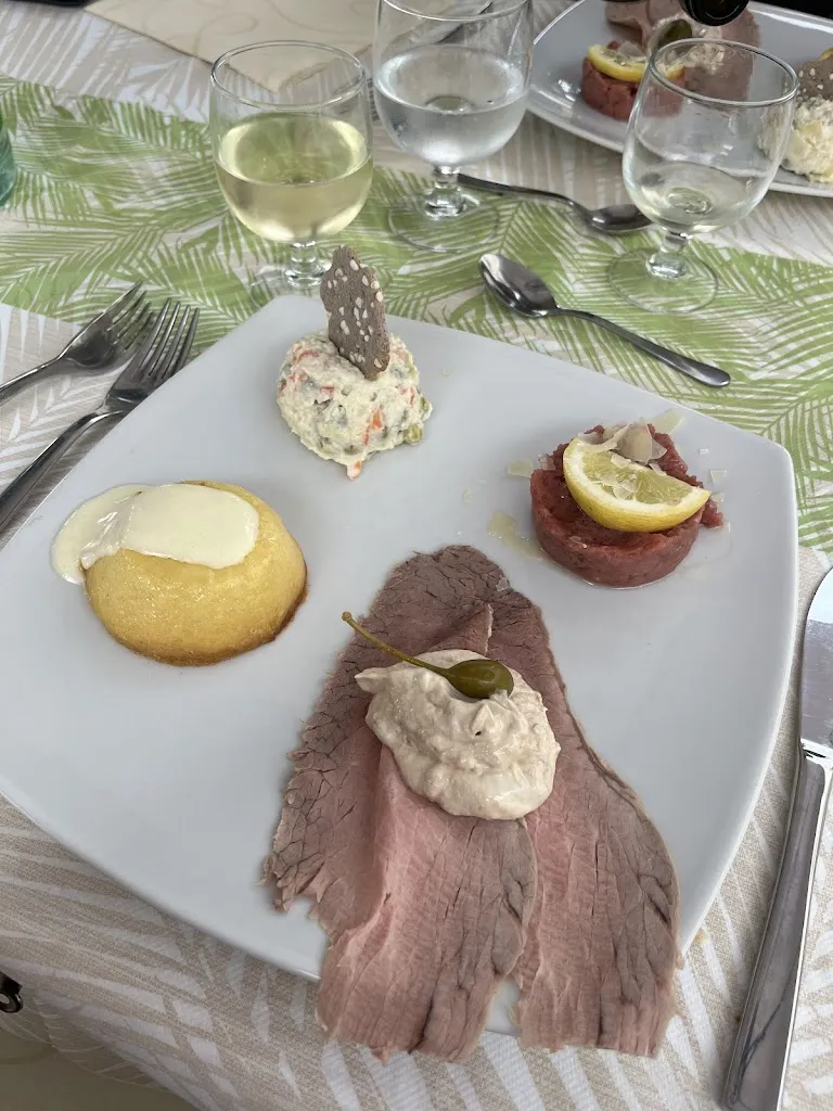 Stefania Villavecchia_Bar Ristorante 