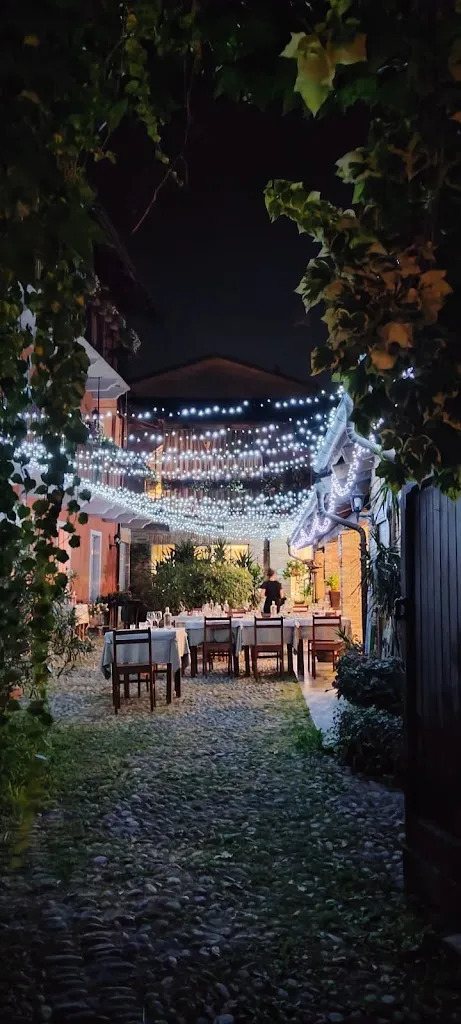 Roberto Buda_Locanda dei vagabondi_Corneliano d'Alba_review