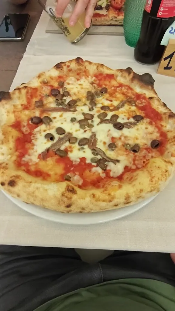 Nostra Manera - trattoria della pizza_Corneliano d'Alba_slider_image_2