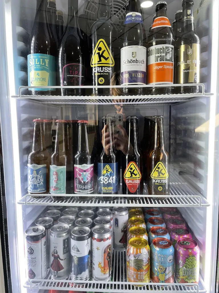 Bar Tata gastronomia restaurant in Corneliano d'Alba