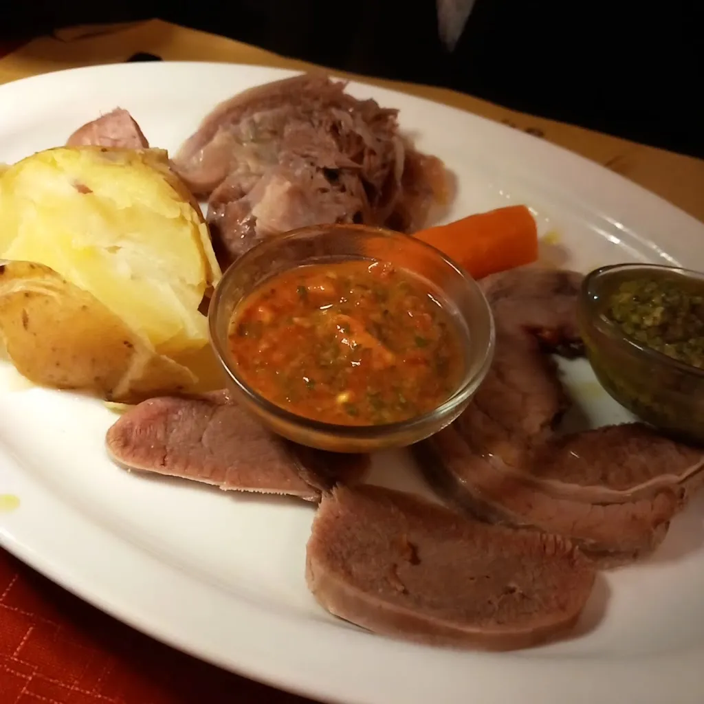 Roma Café And Wines_Costigliole d'Asti_slider_image_2