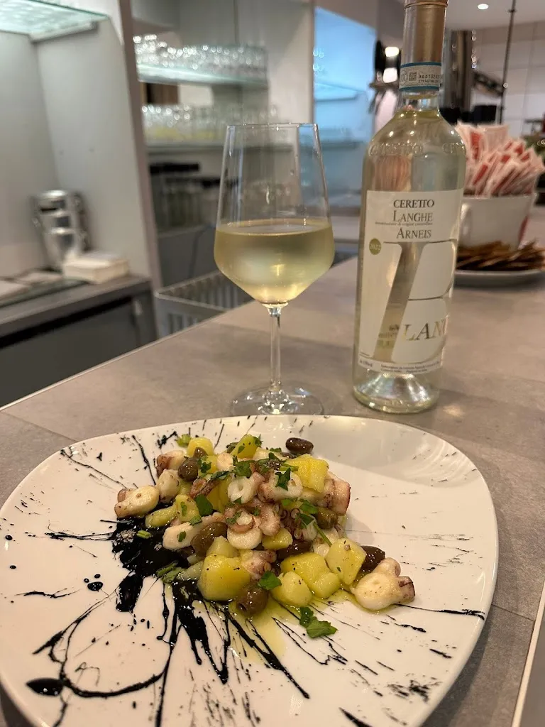 Mi e ti ristorante pizzeria restaurant in Costiglione Saluzzo