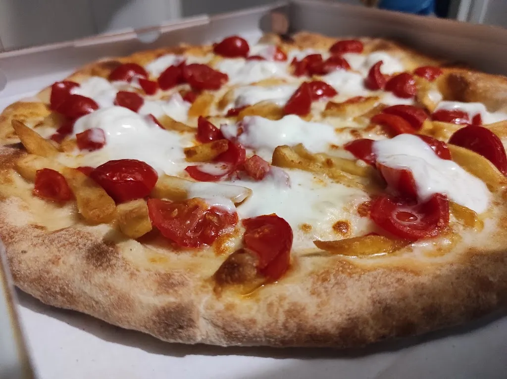 Profumo di Pizza di Schadia Amar restaurant in Costiglione Saluzzo
