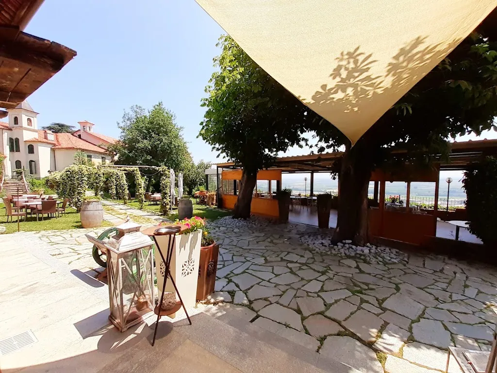 Agriturismo La Castagnotta_Costiglione Saluzzo_slider_image_1