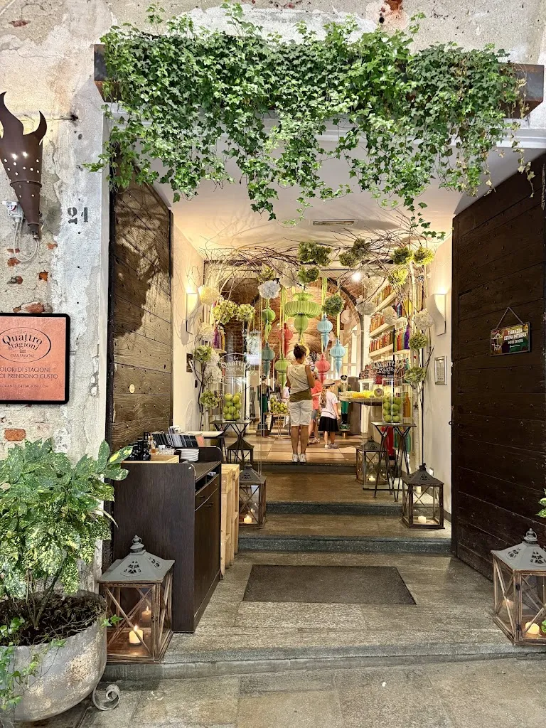 Ristorante Le 4 stagioni di Casa Sassone_Costiglione Saluzzo_slider_image_3