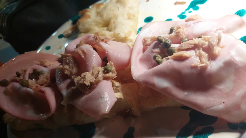 Saponaro SrL_Brillo parlante wine bar_Ceglie Messapica_review