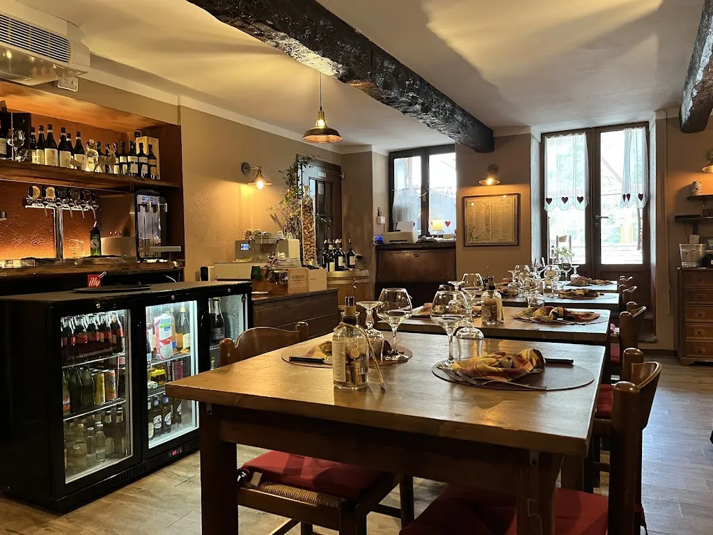 Charlotte Fava_La Stalla_Craveggia_review