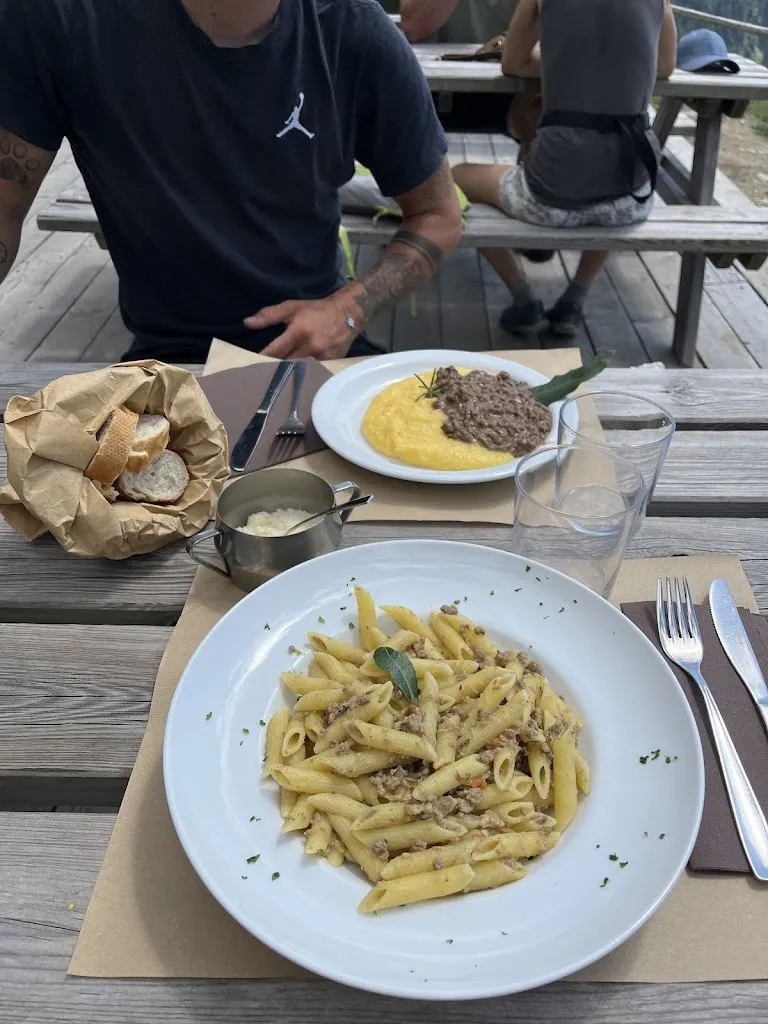 Claudia Recrosio_Ristoro di montagna - La Tana_Craveggia_recensione