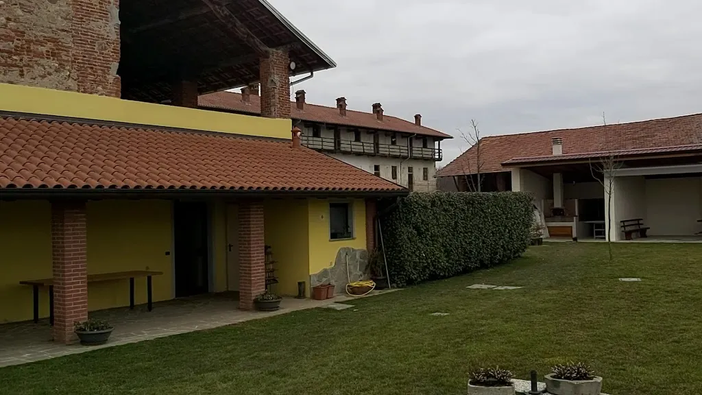 Il Vecchio Fienile Agriturismo_Cressa_slider_image_2