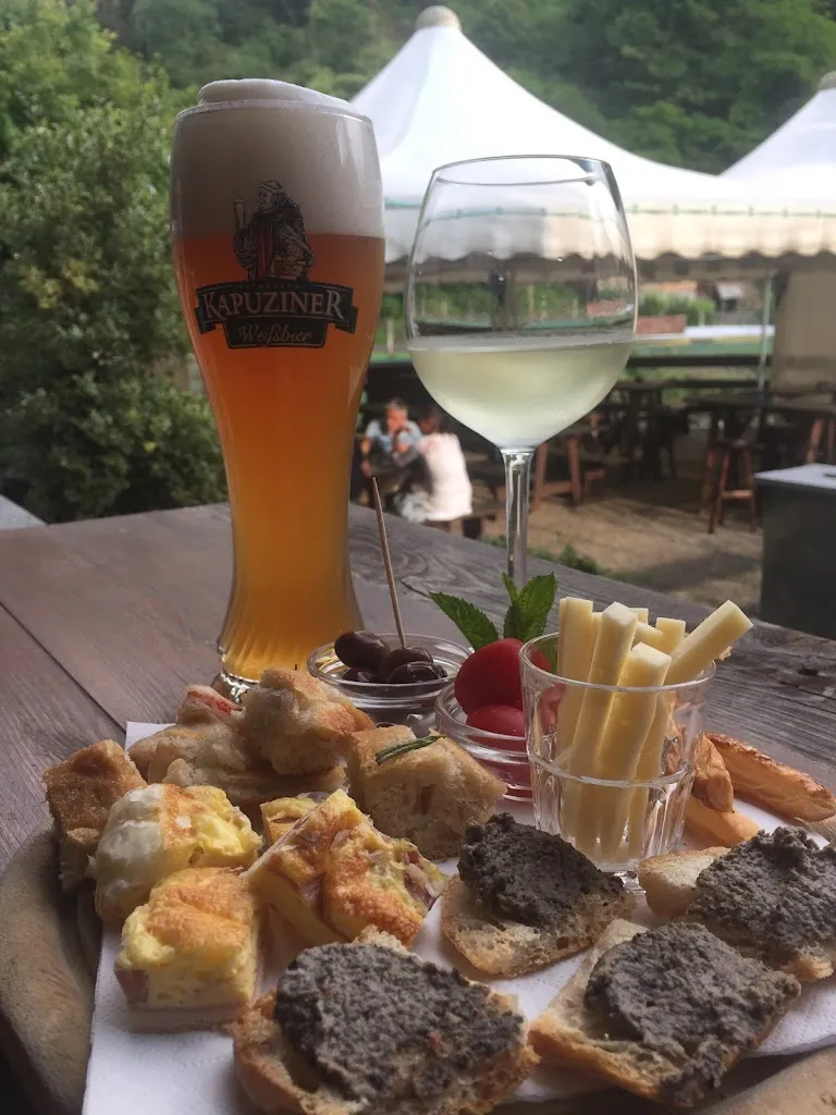 Dragon's Pub_Crevacuore_slider_image_2