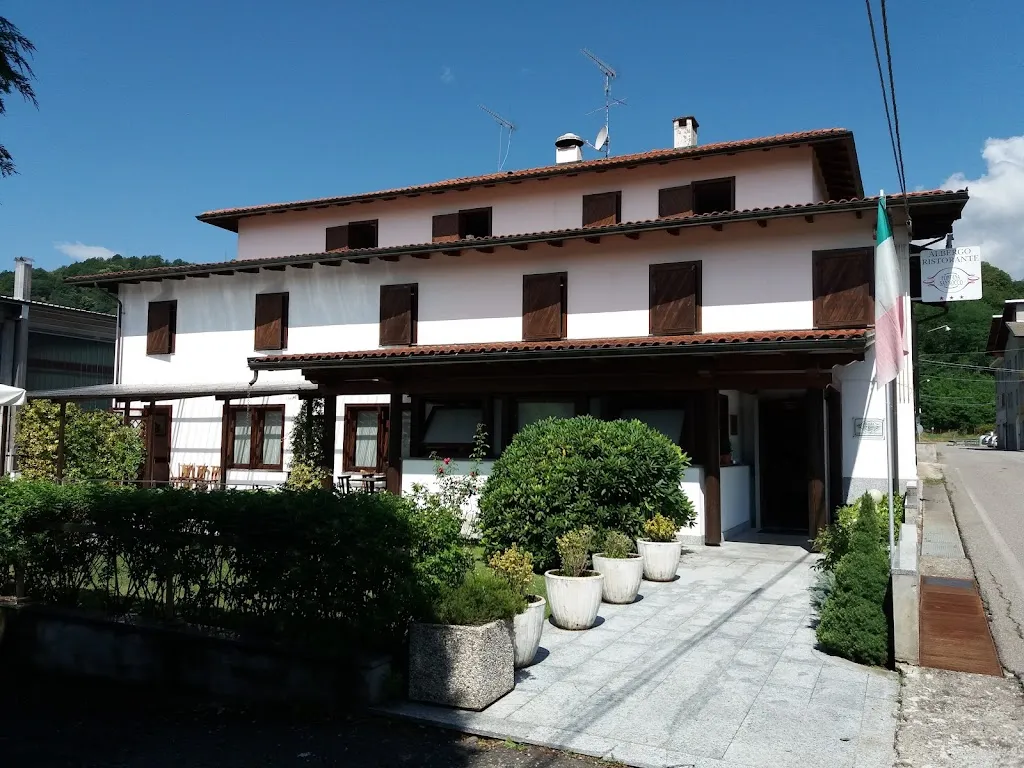 Albergo Ristorante Fontana San Rocco_Crevacuore_slider_image_1