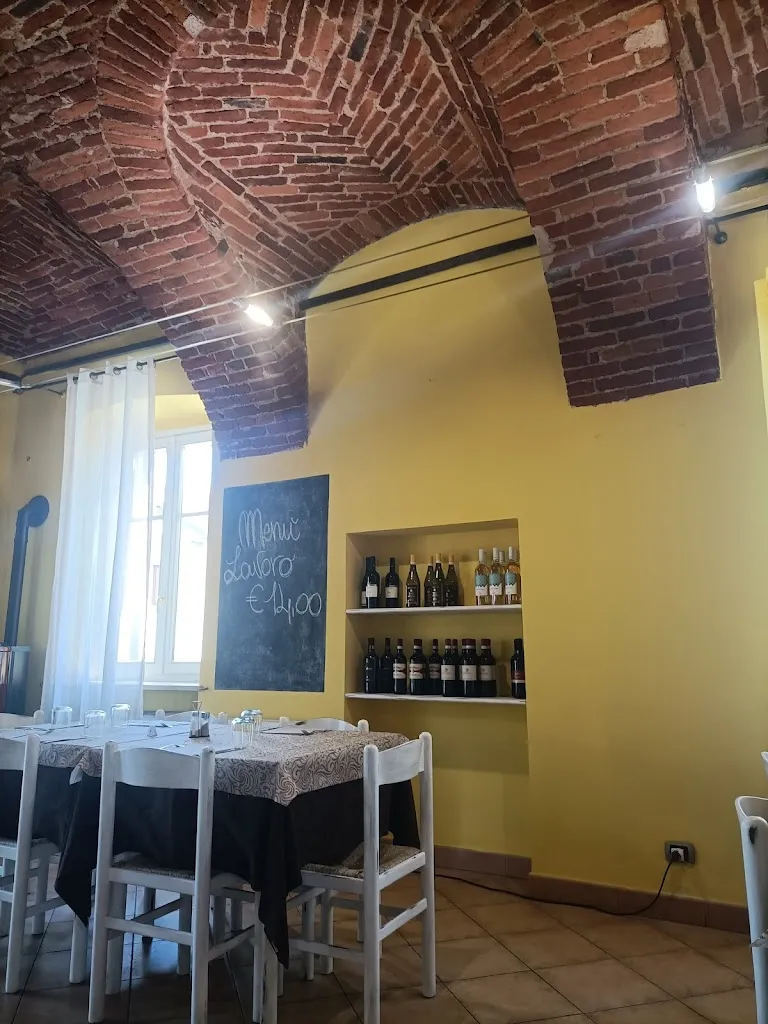 Trattoria La Scaletta Crova_Crova_slider_image_1