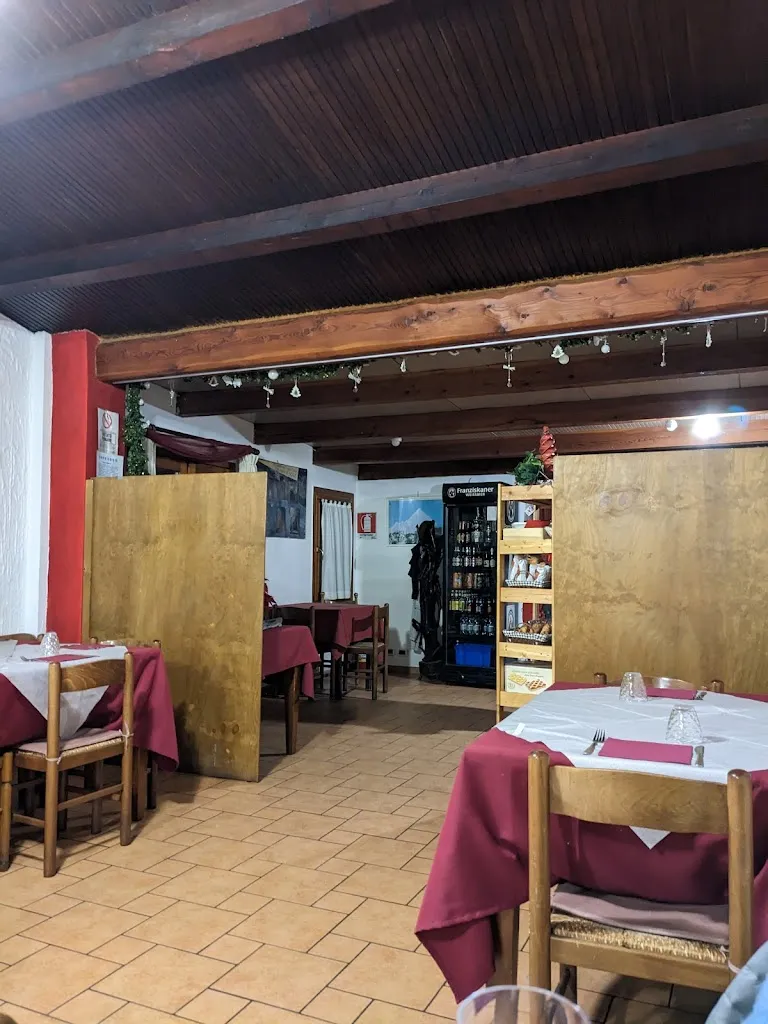 Kim Hoadley_Bar Ristorante La Spiaggia_Crissolo_review
