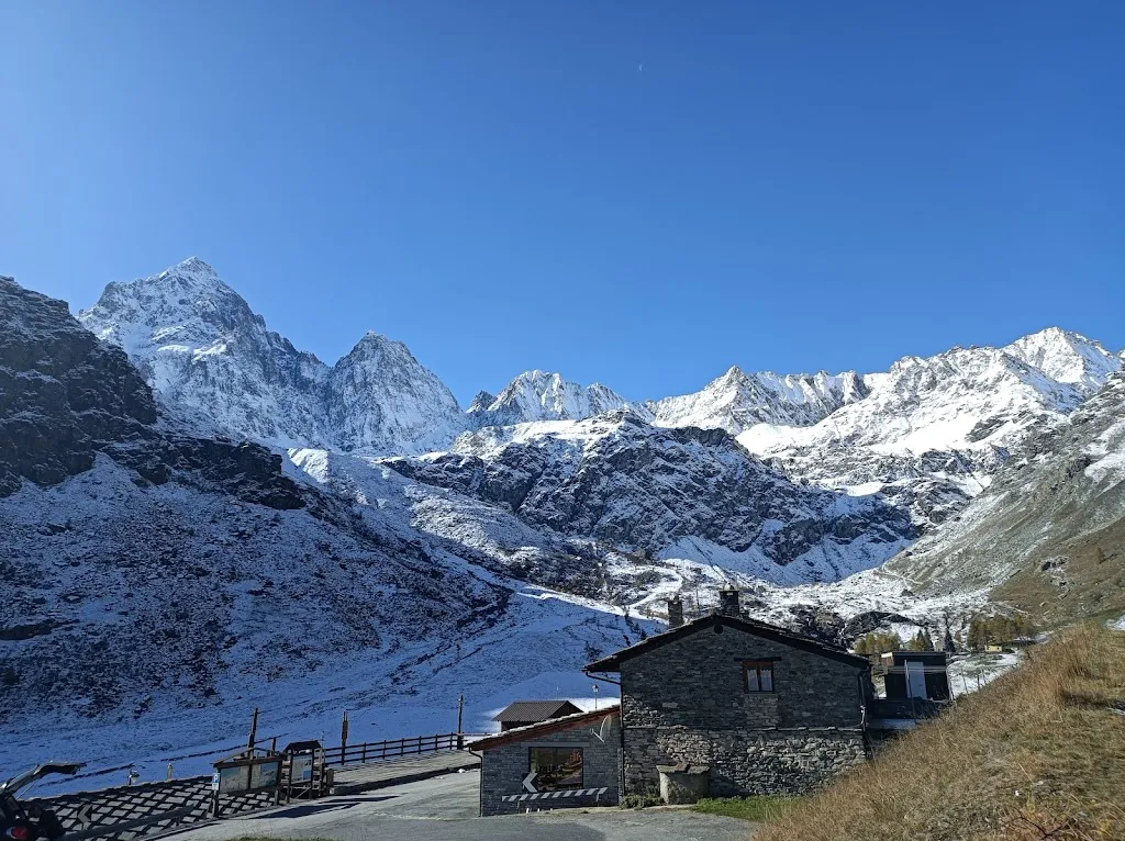 jian gu_Rifugio Pian della Regina_Crissolo_review