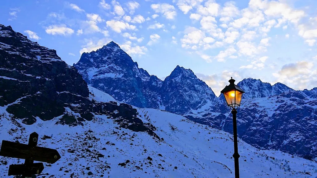 Rifugio Pian della Regina_Crissolo_slider_image_3