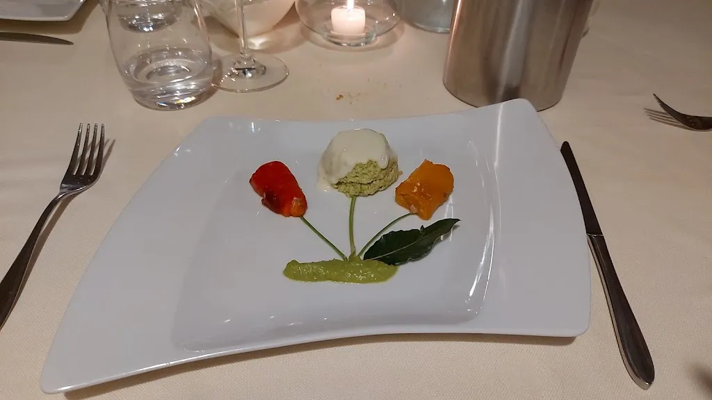 Ornella Vecchio_Agriturismo ristorante La Cantina In Collina_Cuccaro Monferrato_review