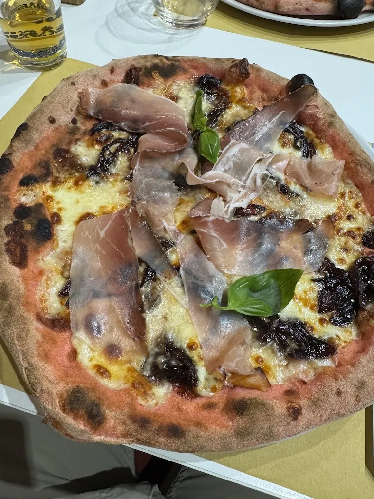 Gabriele Beruatto_Pizzeria 