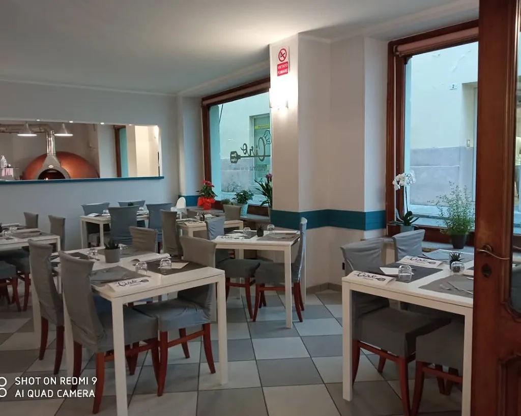 Pizzeria "Ciro" Cuorgnè restaurant in Cuorgnè