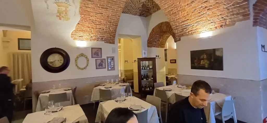 L'Osteria dei Morri restaurant in Cuneo