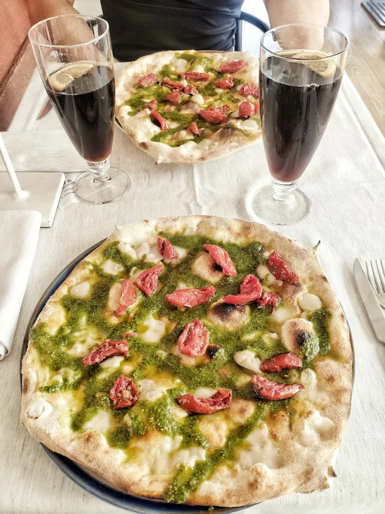 Tereza J._Capri_Cuneo_review