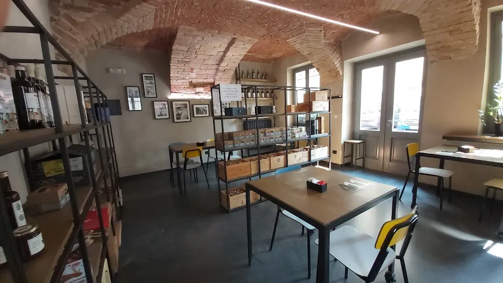 Latteria 400 - Osteria Dogliani_Dogliani_slider_image_3