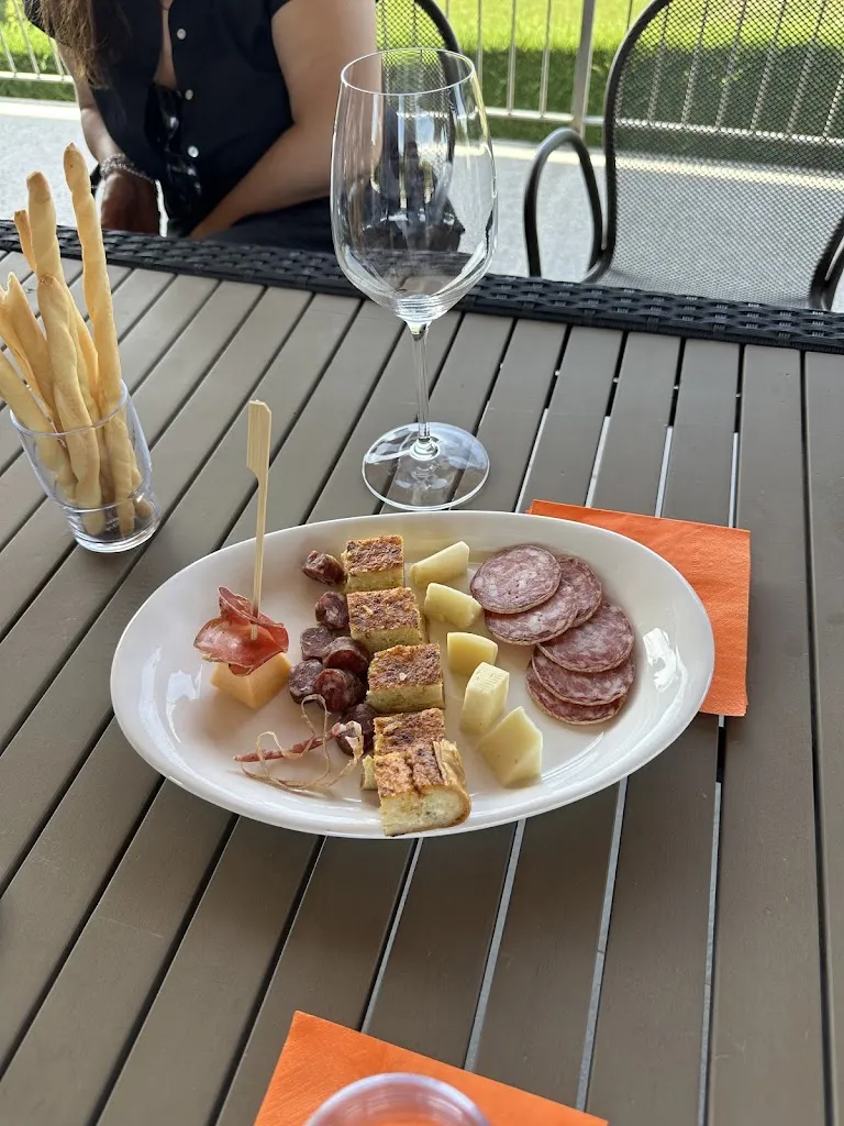 Del Tufo_Dogliani_slider_image_2