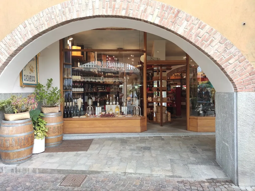 Caffè Riviera restaurant in Dogliani