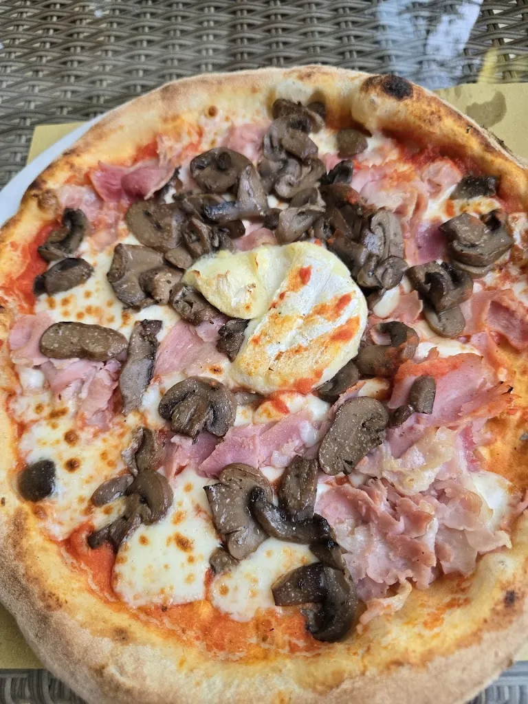 Cascina Manzo_Dogliani_slider_image_2