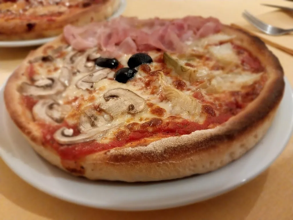 Pizzeria La Lanterna_Dogliani_slider_image_2