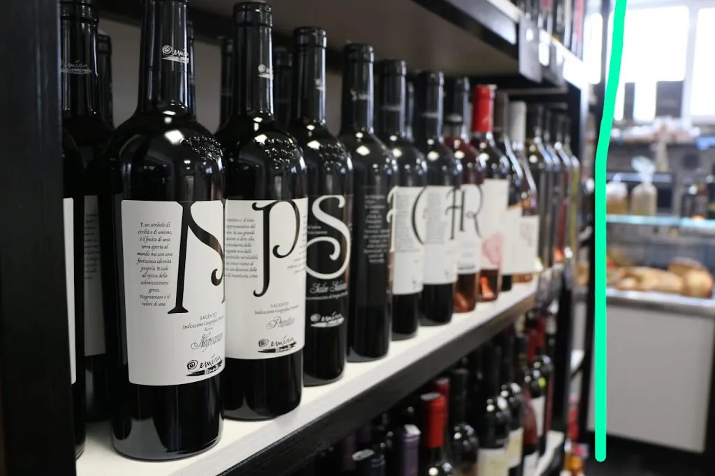 SUMA NEGOZI DI QUARTIERE Da Gaetano restaurant in Ceglie Messapica